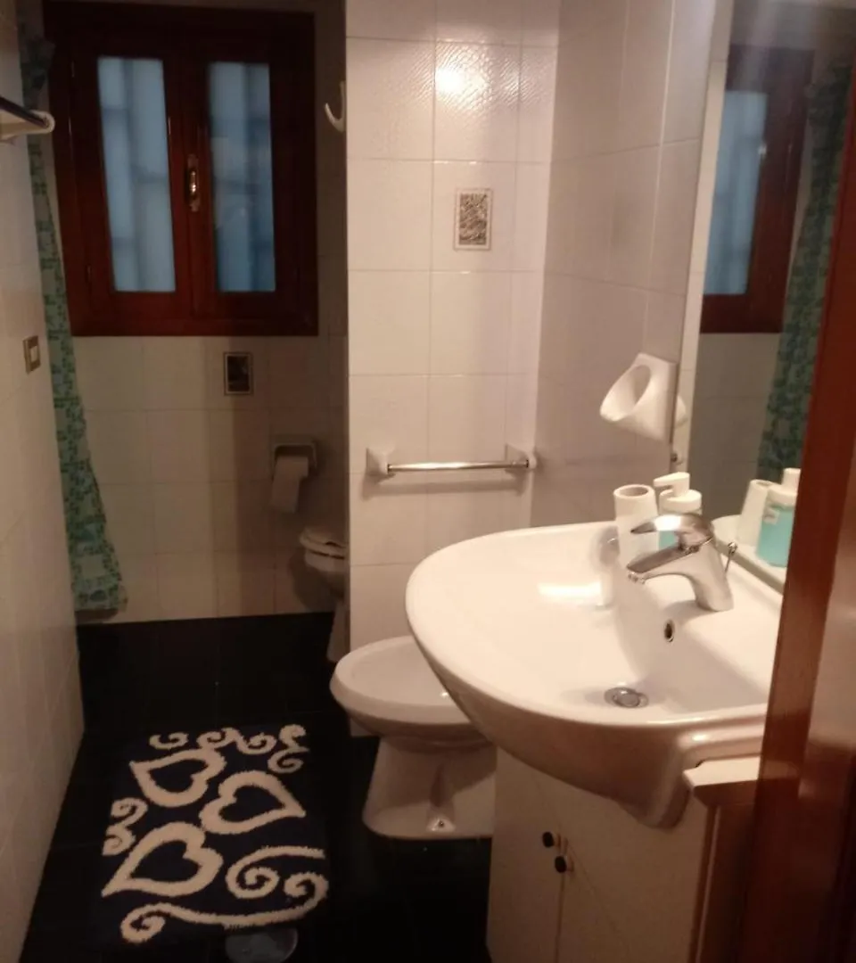 B&B Dolce Incanto Bari 3*,  Italy